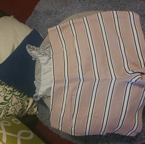 Ladies outfit - Picture 4 of 5